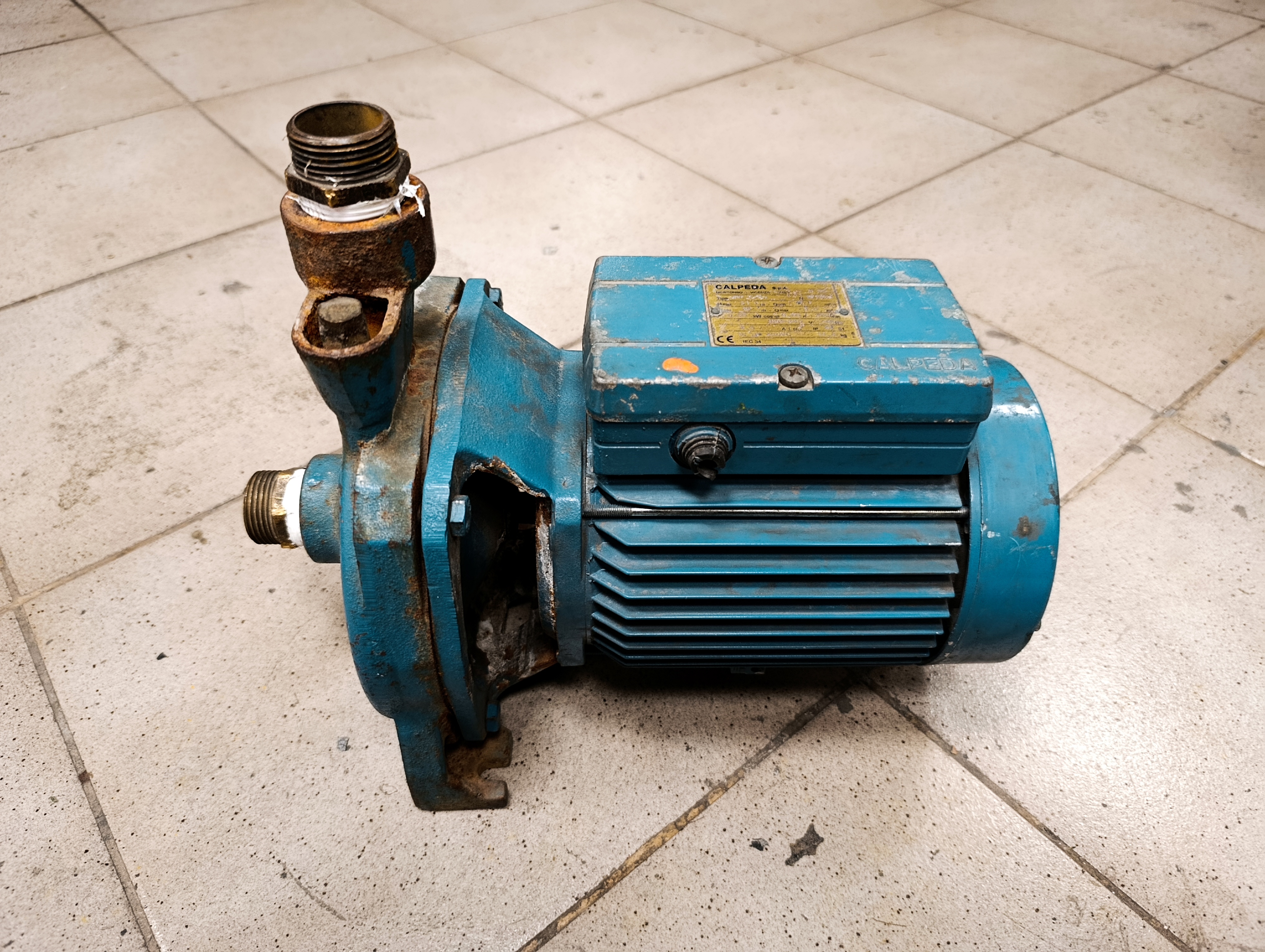 Reparación bomba centrífuga inox Calpeda NMM 2-SN